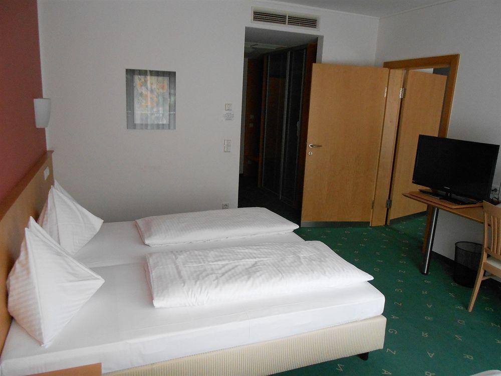 Hotel Bokan Exclusiv Graz Ngoại thất bức ảnh